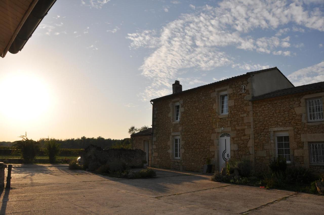 Clos San Gianni Pujols-sur-Ciron Buitenkant foto